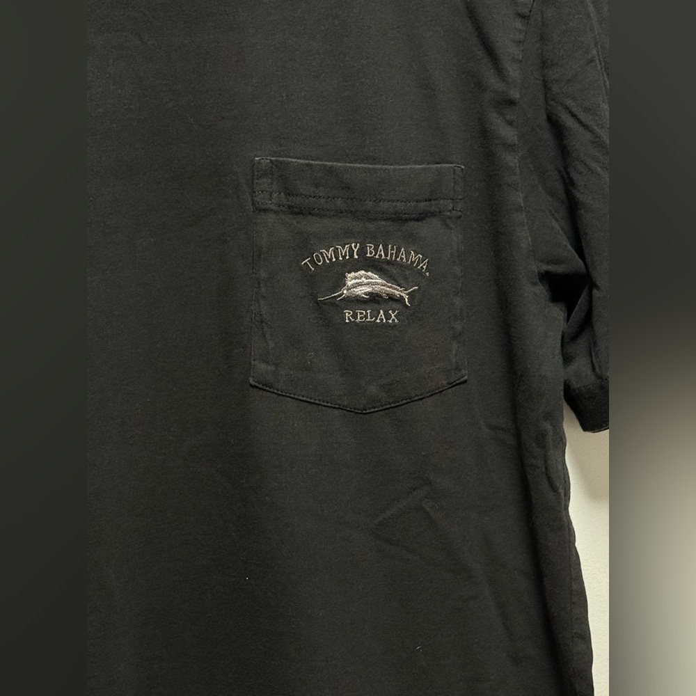 Tommy Bahama Black Men's Shirt Size L - Picture 2 of 7